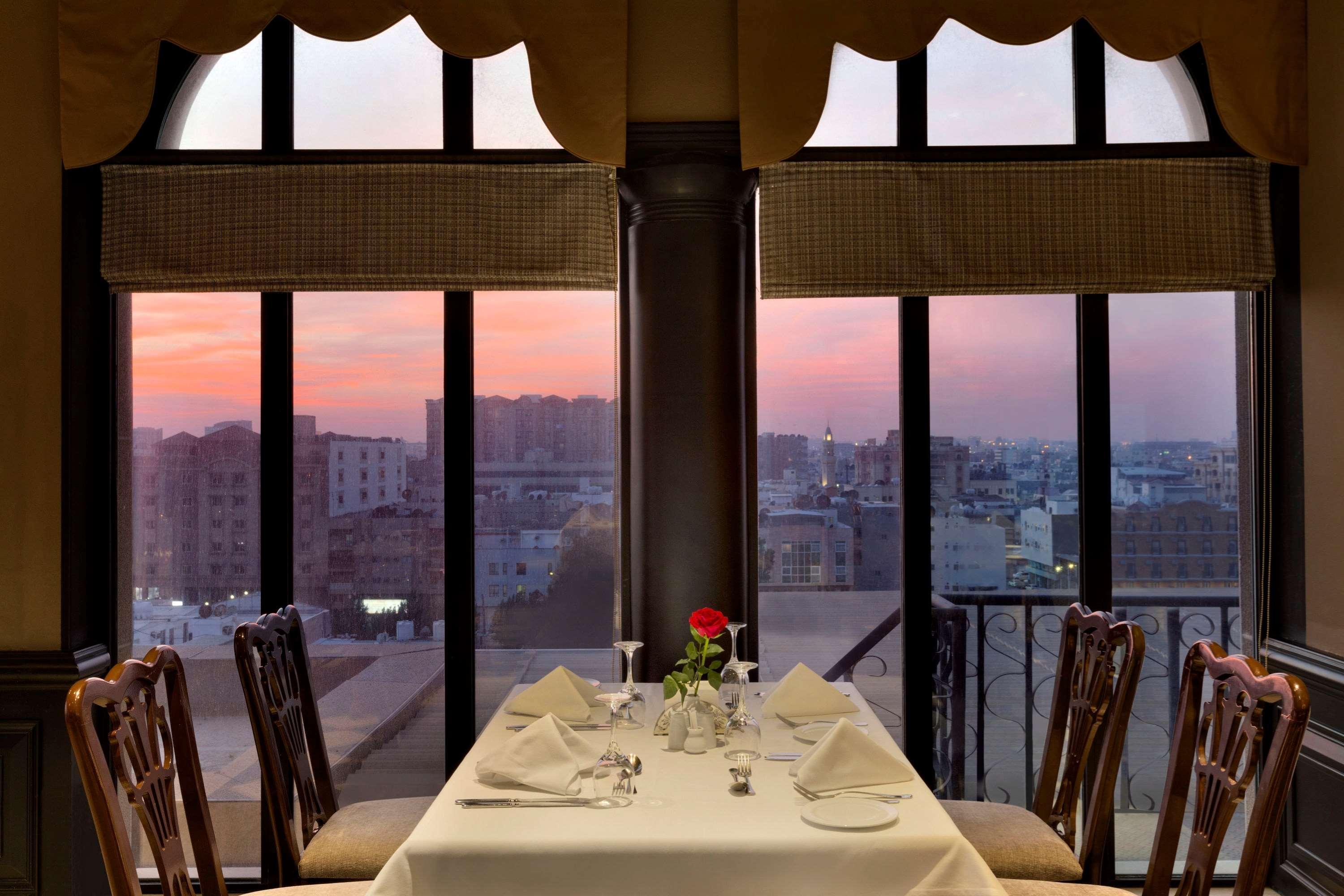 Hawthorn Suites By Wyndham Al Khobar Eksteriør billede