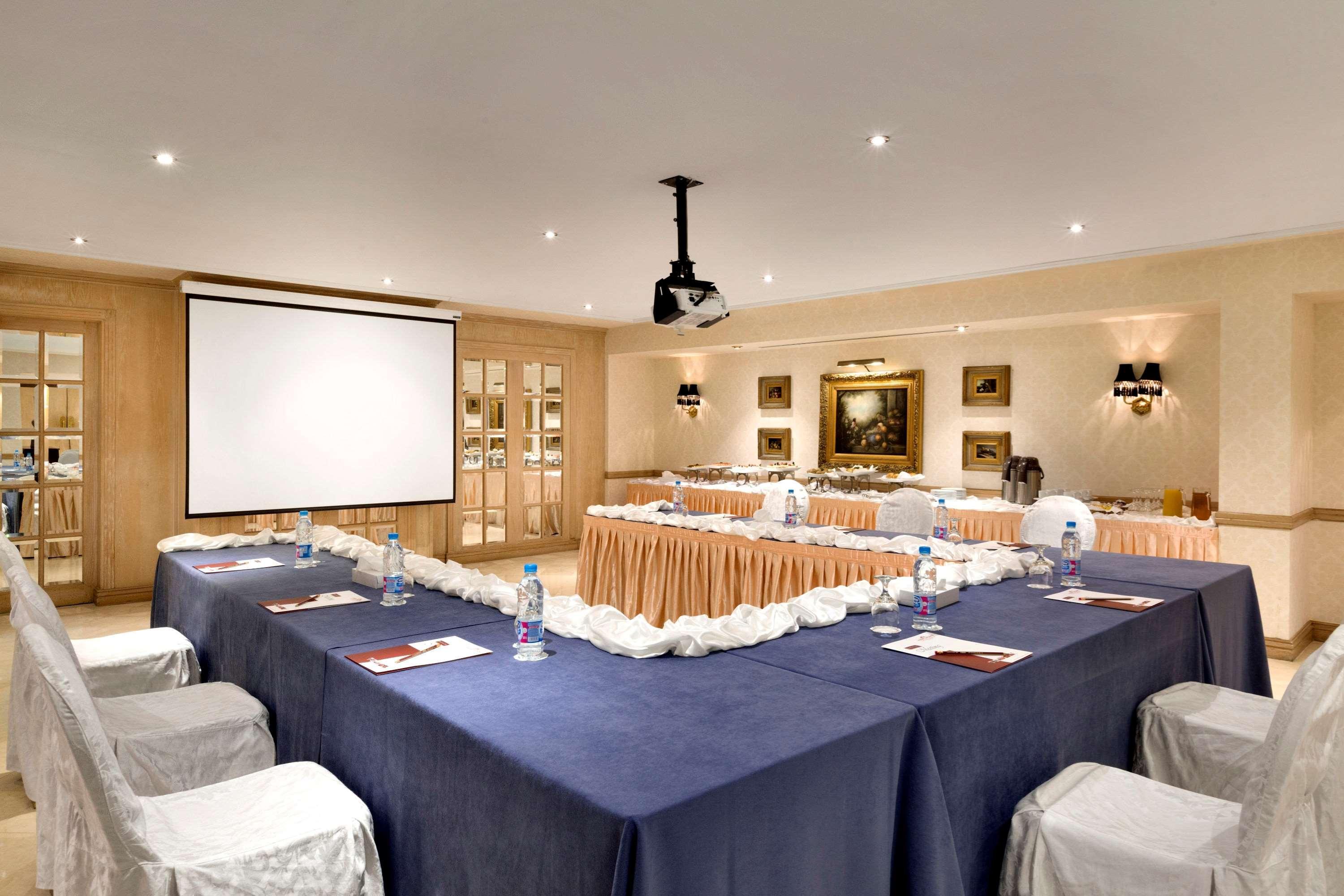 Hawthorn Suites By Wyndham Al Khobar Eksteriør billede